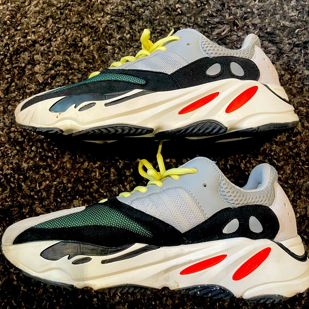 Adidas Yeezy 700 Wave Runner - size 11